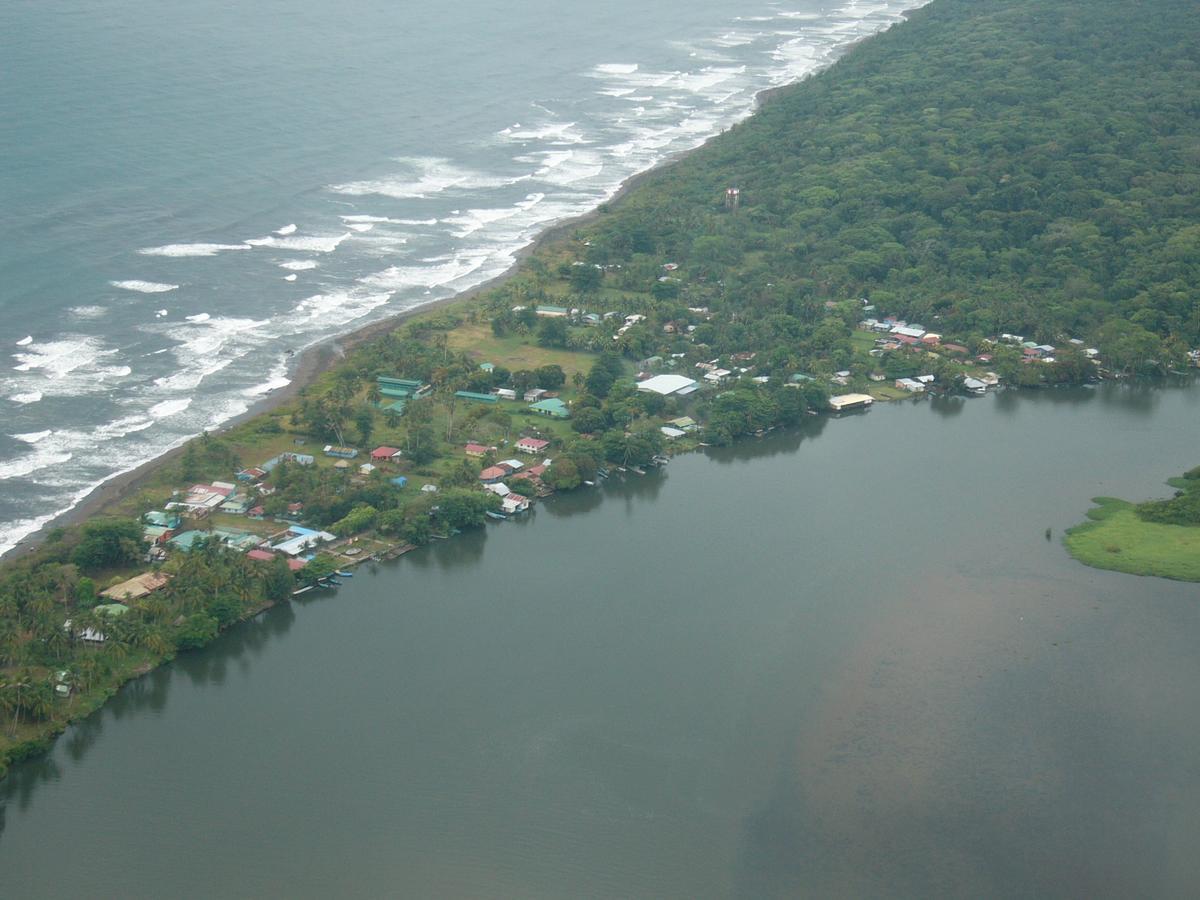 Casa Marbella Vila Tortuguero Exterior foto